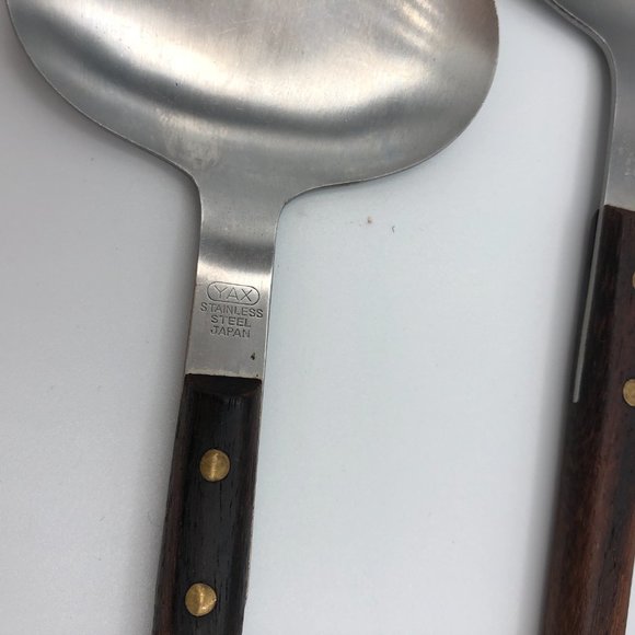 11 inch long Yax Stainless Steel Salad Tongs - Picture 3 of 5